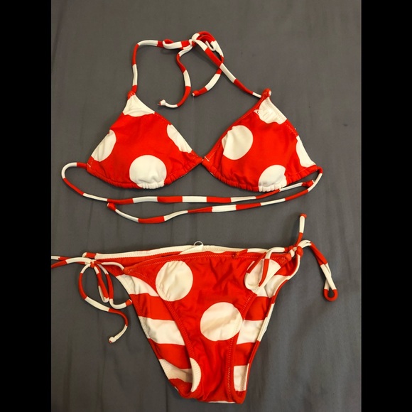 Roxy Other - NEW! Roxy Reversible bikini TOP - Size M